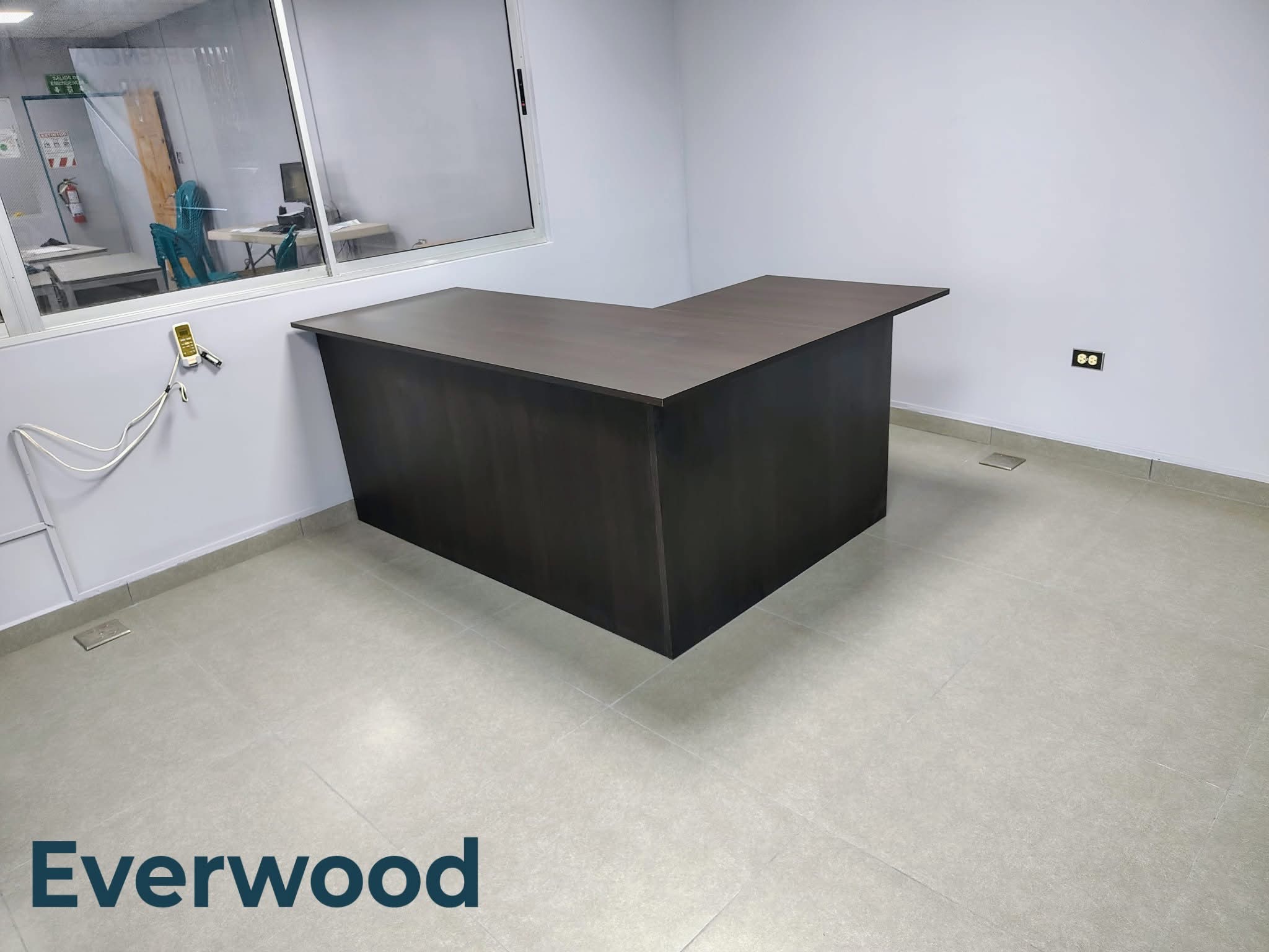 Mueble de autor Ever Wood 4197